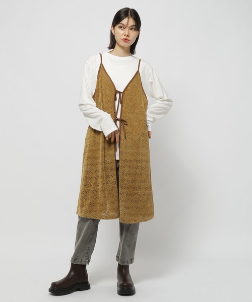 niko and...（ニコアンド）の「3WAYベロアレースキャミワンピース（ワンピース・レディース・チャコール/マスタード/アイボリー・FREE）」の18枚目の写真