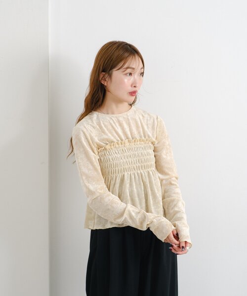 Kastane（カスタネ）の「【4色展開】B ベロアシャーリングトップス（Tシャツ/カットソー・レディース・カーキ/ブラック/アイボリー/ベージュ・FREE）」の22枚目の写真