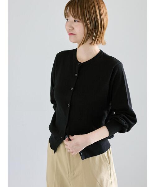 Lugnoncure（ルノンキュール）の「コットンクルーネックカーディガン（カーディガン/ボレロ・レディース・ブラック/レッド/オフホワイト/ブルー・F）」の2枚目の写真