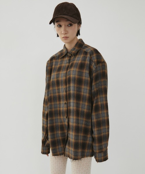 VION(ヴィオン)の「フレイドチェックシャツ / Frayed Cheak Shirt(シャツ/ブラウス・レディース・ブラウン/ブラック・FREE)」の3枚目の写真