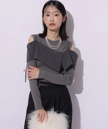 長袖ビックカラーニット