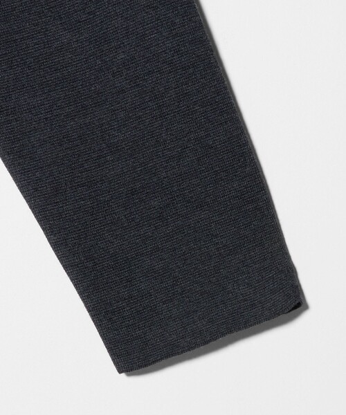 UNITED ARROWS(ユナイテッドアローズ)の「ミラノリブ ニット ジャケット(カーディガン/ボレロ・レディース・ダークグレー/ブラック・FREE)」の15枚目の写真
