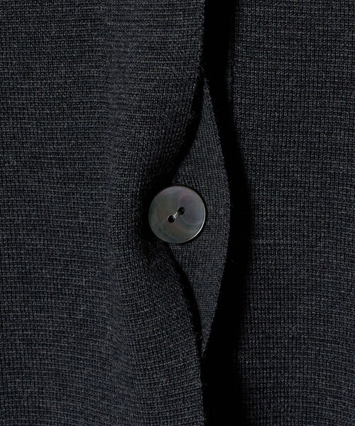UNITED ARROWS(ユナイテッドアローズ)の「ミラノリブ ニット ジャケット(カーディガン/ボレロ・レディース・ダークグレー/ブラック・FREE)」の17枚目の写真