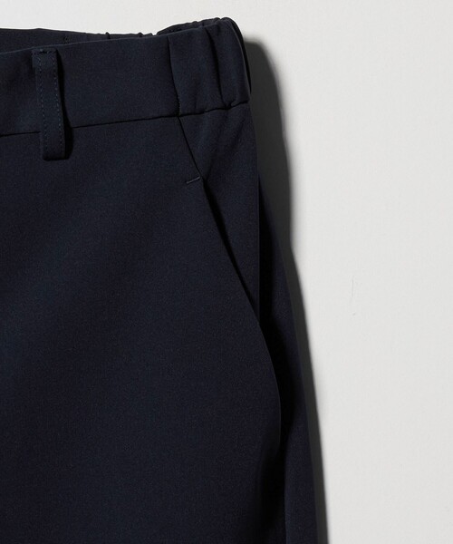 A DAY IN THE LIFE UNITED ARROWS(アデイインザライフユナイテッドアローズ)の「ダブルニット テーパードパンツ ‐ウォッシャブル・セットアップ対応‐ <A DAY IN THE LIFE>(その他パンツ・レディース・ブラック/ダークブラウン/ネイビー・40/38/36)」の6枚目の写真