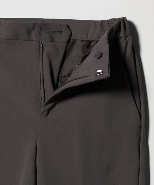 A DAY IN THE LIFE UNITED ARROWS(アデイインザライフユナイテッドアローズ)の「ダブルニット テーパードパンツ ‐ウォッシャブル・セットアップ対応‐ <A DAY IN THE LIFE>(その他パンツ・レディース・ブラック/ダークブラウン/ネイビー・40/38/36)」の17枚目の写真