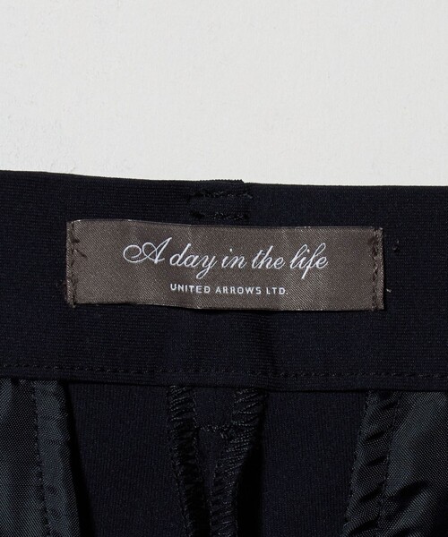 A DAY IN THE LIFE UNITED ARROWS(アデイインザライフユナイテッドアローズ)の「ダブルニット テーパードパンツ ‐ウォッシャブル・セットアップ対応‐ <A DAY IN THE LIFE>(その他パンツ・レディース・ブラック/ダークブラウン/ネイビー・40/38/36)」の18枚目の写真