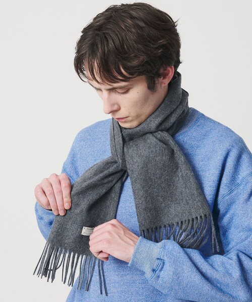 BEAUTY&YOUTH UNITED ARROWS(ビューティーアンドユースユナイテッドアローズ)の「カシミヤ ソリッド マフラー(マフラー・メンズ・ブラウン系/ブラック/グレー系・FREE)」の3枚目の写真
