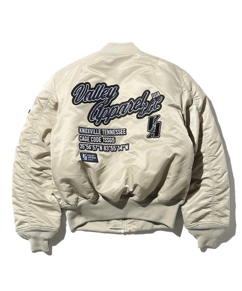 Valley Apparel(バレーアパレル)の「スタジャン風MA-1 フライトナイロンジャケット/フライトジャケット(MA-1・メンズ・シルバー/ブラック・LARGE/X-LARGE/MEDIUM/SMALL)」の2枚目の写真