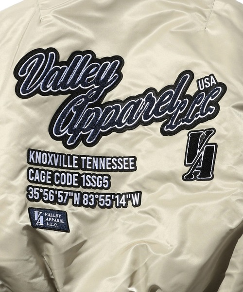 Valley Apparel(バレーアパレル)の「スタジャン風MA-1 フライトナイロンジャケット/フライトジャケット(MA-1・メンズ・シルバー/ブラック・LARGE/X-LARGE/MEDIUM/SMALL)」の21枚目の写真