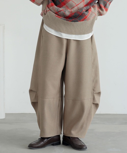 n'OrLABEL(ノアールレーベル)の「ウールライクタックコクーンパンツ(その他パンツ・レディース・チャコール/ブラック/ベージュ・1/2)」の3枚目の写真