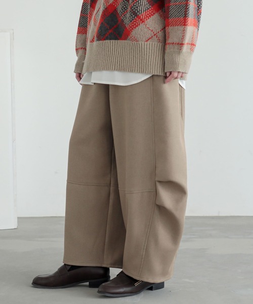 n'OrLABEL(ノアールレーベル)の「ウールライクタックコクーンパンツ(その他パンツ・レディース・チャコール/ブラック/ベージュ・1/2)」の8枚目の写真