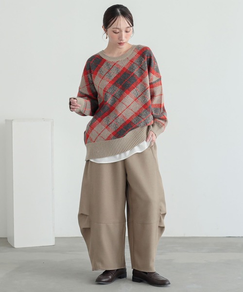 n'OrLABEL(ノアールレーベル)の「ウールライクタックコクーンパンツ(その他パンツ・レディース・チャコール/ブラック/ベージュ・1/2)」の20枚目の写真