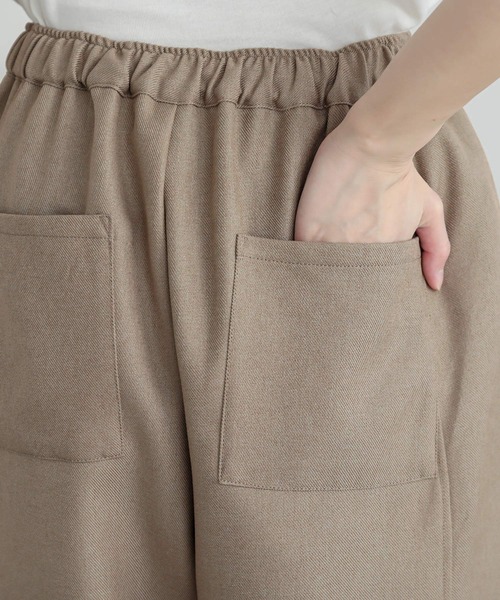 n'OrLABEL(ノアールレーベル)の「ウールライクタックコクーンパンツ(その他パンツ・レディース・チャコール/ブラック/ベージュ・1/2)」の11枚目の写真