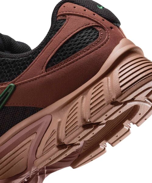 ナイキ V5 RNR メンズシューズ / Nike V5 RNR Men's Shoes II6292-003