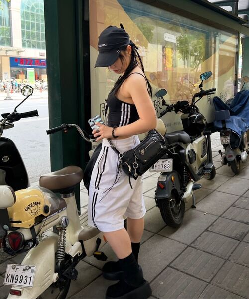 BLACKPURPLE（ブラックパープル）の「マルコバッグ Marco Bag_BROWN（ショルダーバッグ・レディース・ブラウン・FREE）」の14枚目の写真