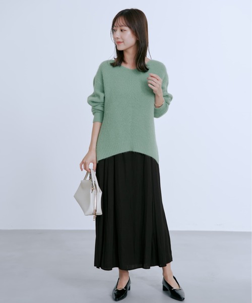 COHINA（コヒナ）の「フォックスアンゴラVネックパターン柄ニット 【低身長・小柄女性】（ニット/セーター・レディース・ベージュ/ネイビー/グリーン/レッド・ONE SIZE）」の15枚目の写真