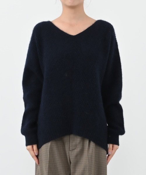 フォックスアンゴラVネックパターン柄ニット 【低身長・小柄女性