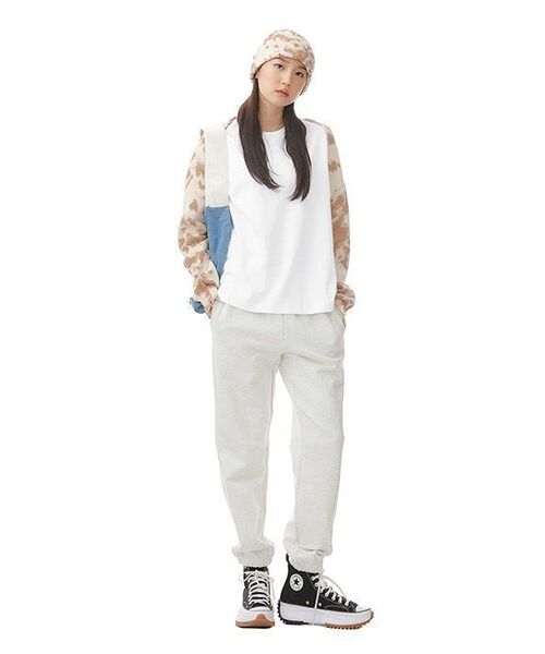 MUSINSA STANDARD WOMAN(ムシンサスタンダードウーマン)の「レディーススウェットパンツ【オートミール】(スウェットパンツ・レディース・その他・SMALL/MEDIUM/LARGE/X-SMALL)」の5枚目の写真