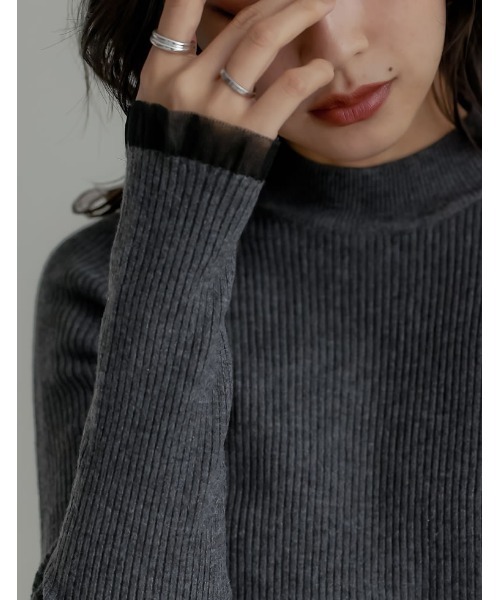 Re:EDIT（リエディ）の「[2025 WINTER COLLECTION]シアー配色フリルリブニットトップス（ニット/セーター・レディース・アイボリー/チャコール/ブラウン/ブラック・LARGE/MEDIUM）」の18枚目の写真