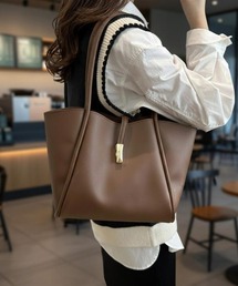 cammie（キャミー）の「フェイクレザートートバッグ（トートバッグ）」