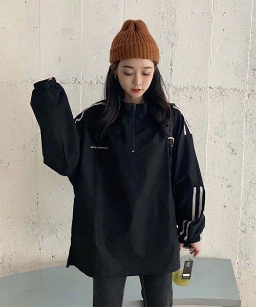 Mayree(メイリー)の「【Mayree】ハーフジップ スポーティープルオーバー(ジャージ・レディース・ブラック・SMALL/MEDIUM/LARGE)」の1枚目の写真