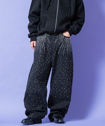 a.p.o.v.（エーピーオービー）の「a.p.o.v. ハイパージルコニアラインストーンワイドブラックデニムパンツ（デニムパンツ）」
