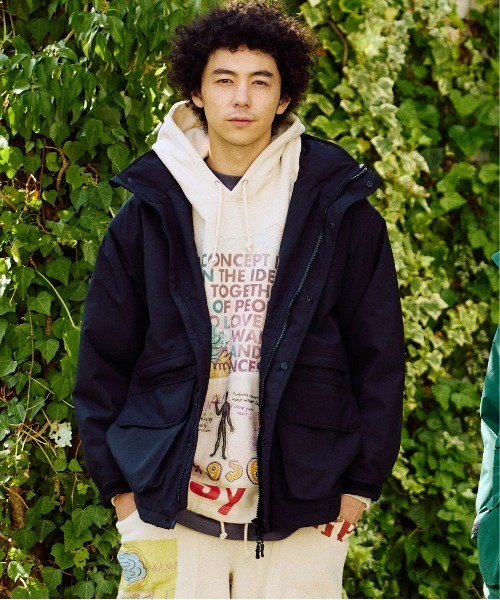 50th Anniversary》NYLON STAND BLOUSON / 50周年 ナイロン スタンド ブルゾン / AVIREX /  アヴィレックス（ブルゾン）｜AVIREX（アヴィレックス）のファッション通販 - ZOZOTOWN スタンドナイロンジャケット(ゴーストスケータープリント) / 5705021 / メンズユニセックス大人