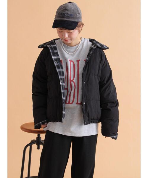 ehka sopo（エヘカソポ）の「リバーシブル中綿ジャケット（ブルゾン・レディース・ブラック/カーキ/ベージュ・F）」の4枚目の写真