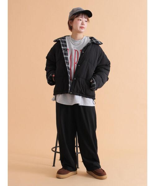 ehka sopo（エヘカソポ）の「リバーシブル中綿ジャケット（ブルゾン・レディース・ブラック/カーキ/ベージュ・F）」の7枚目の写真