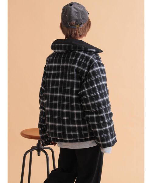 ehka sopo（エヘカソポ）の「リバーシブル中綿ジャケット（ブルゾン・レディース・ブラック/カーキ/ベージュ・F）」の14枚目の写真