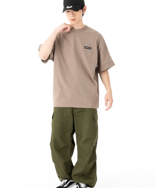 NEW ERA(ニューエラ)の「ニューエラ 半袖Tシャツ オーバーサイズ バックプリント(Tシャツ/カットソー・メンズ・ブラック/ベージュ/ホワイト・L/M/S/XXL/XL)」の9枚目の写真