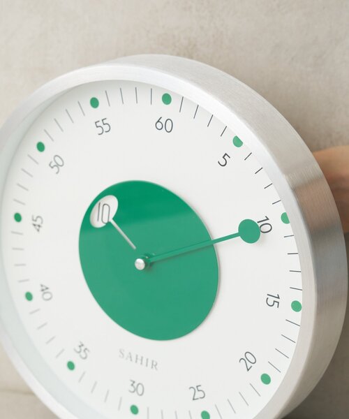 SAHIR（サヒール）の「【SAHIR サヒール】Aluminum wall clock アルミ製掛け時計（掛け時計・レディース・グリーン・0）」の9枚目の写真