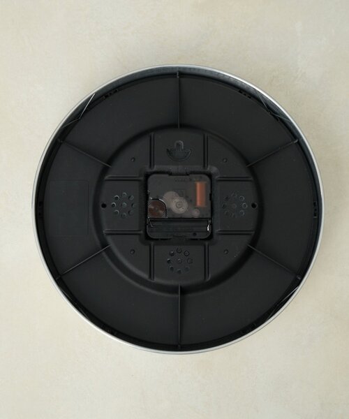 SAHIR（サヒール）の「【SAHIR サヒール】Aluminum wall clock 掛け時計（掛け時計・レディース・グリーン/オレンジ/ネイビー・0）」の18枚目の写真