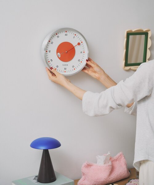 SAHIR(サヒール)の「【SAHIR サヒール】Aluminum wall clock(掛け時計・レディース・グリーン/オレンジ/ネイビー・0)」の11枚目の写真