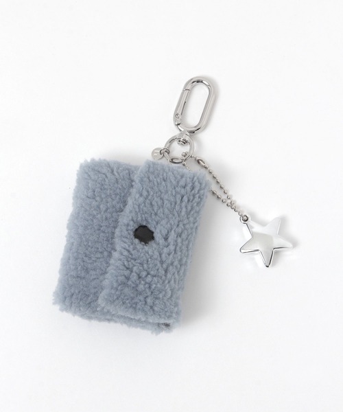 niko and...（ニコアンド）の「ボアポーチチャーム（チャーム・レディース・ピンク/ブラウン/ライトブルー・0）」の2枚目の写真