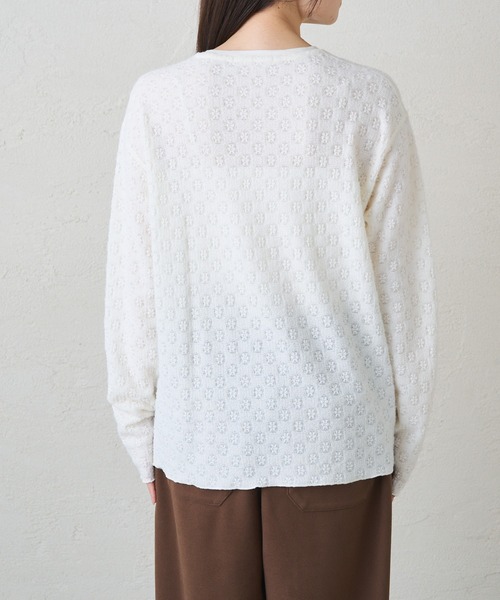PUAL CE CIN(ピュアルセシン)の「シャギー花柄ストレッチジャガードプルオーバー(Tシャツ/カットソー・レディース・スミクロ/アイボリー・FREE)」の18枚目の写真