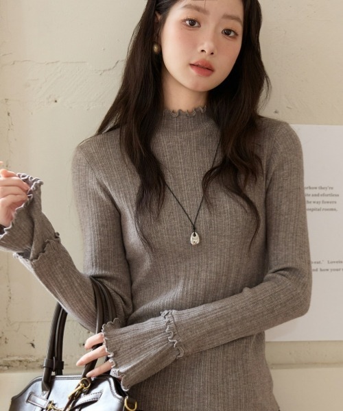gossip！ロサンゼルス（ゴシップロサンゼルス）の「Y2Kガーリーレトロハイネックニット長袖プルオーバー（ニット/セーター・レディース・ブラック/オフホワイト/グレー/ピンク・FREE）」の3枚目の写真