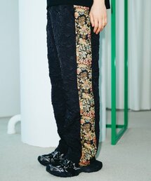 MISTERCHILD（ミスターチャイルド）の「wrinkle flower track pants（スウェットパンツ）」