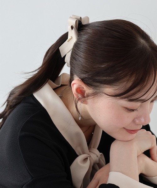 BLUEEAST（ブルーイースト）の「《新色追加》フェイクレザーリボンバナナクリップ（バレッタ/ヘアクリップ・レディース・ブラウン/ブラック/ベージュ/アイボリー・FREE）」の18枚目の写真