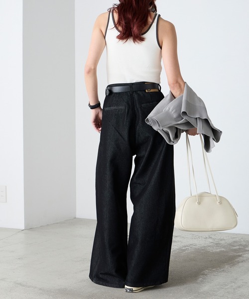 BONLECILL(ボンルシール)の「【接触冷感/抗菌防臭】カップ付き配色タンクトップ(タンクトップ・レディース・ネイビー/ブラウン/アイボリー/ブラック/チャコールグレー・S/M/L)」の14枚目の写真