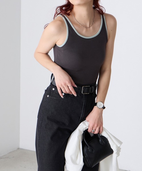 BONLECILL(ボンルシール)の「【接触冷感/抗菌防臭】カップ付き配色タンクトップ(タンクトップ・レディース・ネイビー/ブラウン/アイボリー/ブラック/チャコールグレー・S/M/L)」の17枚目の写真