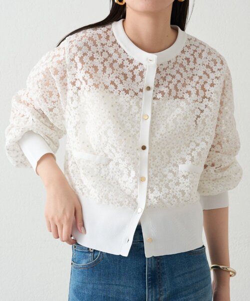LOUNGEDRESS（ラウンジドレス）の「コクーンスリーブフラワーカーデ（カーディガン/ボレロ・レディース・オフホワイト/ブラック・FREE）」の2枚目の写真