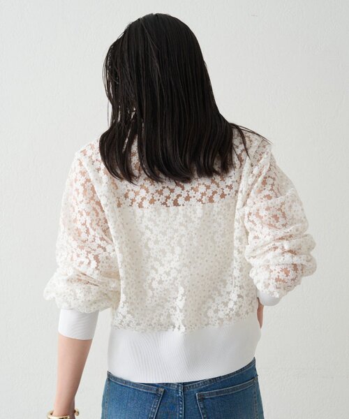 LOUNGEDRESS（ラウンジドレス）の「コクーンスリーブフラワーカーデ（カーディガン/ボレロ・レディース・オフホワイト/ブラック・FREE）」の7枚目の写真