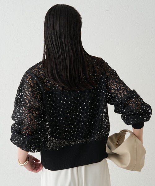 LOUNGEDRESS（ラウンジドレス）の「コクーンスリーブフラワーカーデ（カーディガン/ボレロ・レディース・オフホワイト/ブラック・FREE）」の21枚目の写真