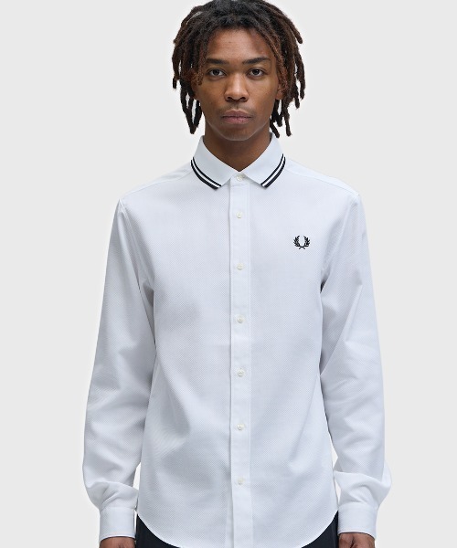 FRED PERRY（フレッドペリー）の「Polo Collar Woven Pique Shirt／ポロカラーウーブンピケシャツ（シャツ/ブラウス・メンズ・ホワイト/ブラック・S/M/L）」の5枚目の写真