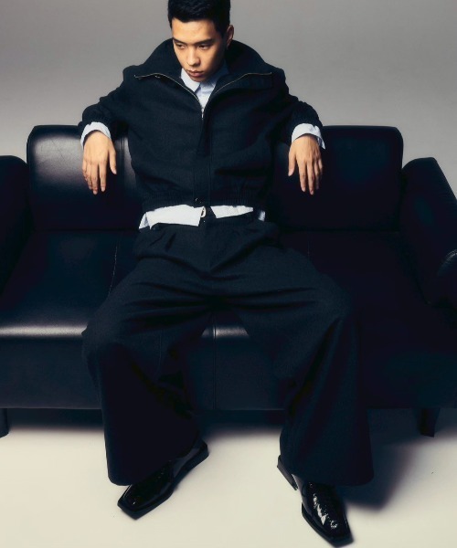 CS(シーエス)の「【CS】two tuck wool wide trousers / 【シーエス】ツータックウールワイドトラウザーズ(その他パンツ・メンズ・ダークグレー・02/01)」の3枚目の写真