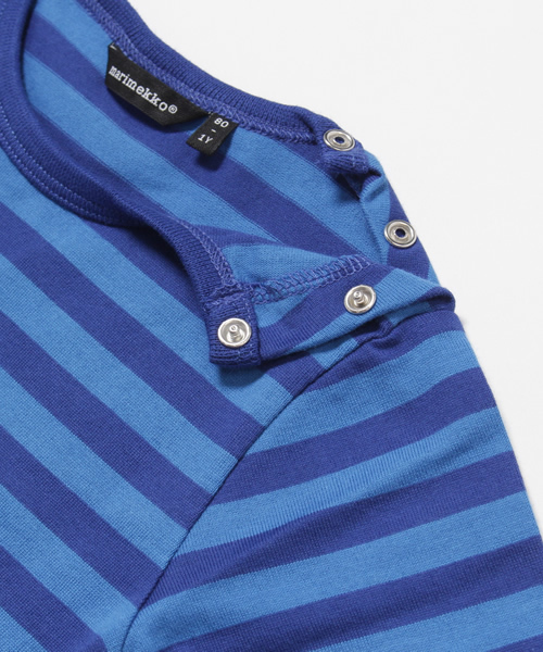 marimekko（マリメッコ）の「Tasaraita / Pitkahiha Neppis（Tシャツ/カットソー・キッズ・ネイビー/ブルー/ブラック/レッド・86/80/74/68/62）」の9枚目の写真