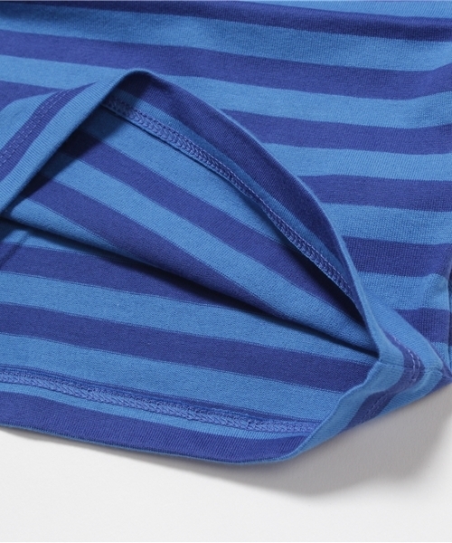 marimekko（マリメッコ）の「Tasaraita / Pitkahiha Neppis（Tシャツ/カットソー・キッズ・ネイビー/ブルー/ブラック/レッド・86/80/74/68/62）」の5枚目の写真