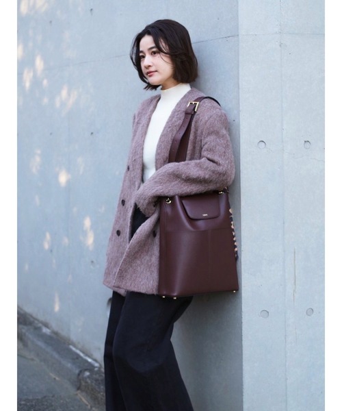 TONAL（トーナル）の「《14inchPC/A4対応/パスケース付》フェイクレザーTallトートバッグ（トートバッグ・レディース・ブラック/ブラウン/ベージュ・FREE）」の9枚目の写真