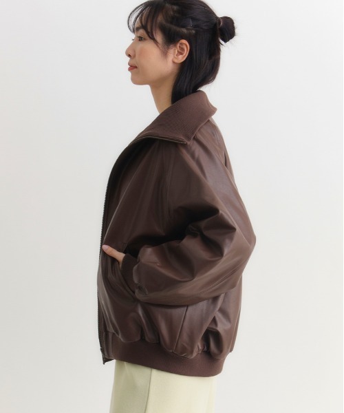 Right-on（ライトオン）の「【HONEYSUCKLE ROSE】フェイクレザーブルゾン (リブネック / ブラック×ブラウン / 大人カジュアル)（ブルゾン・レディース・ブラウン/ブラック・S/M/L）」の6枚目の写真